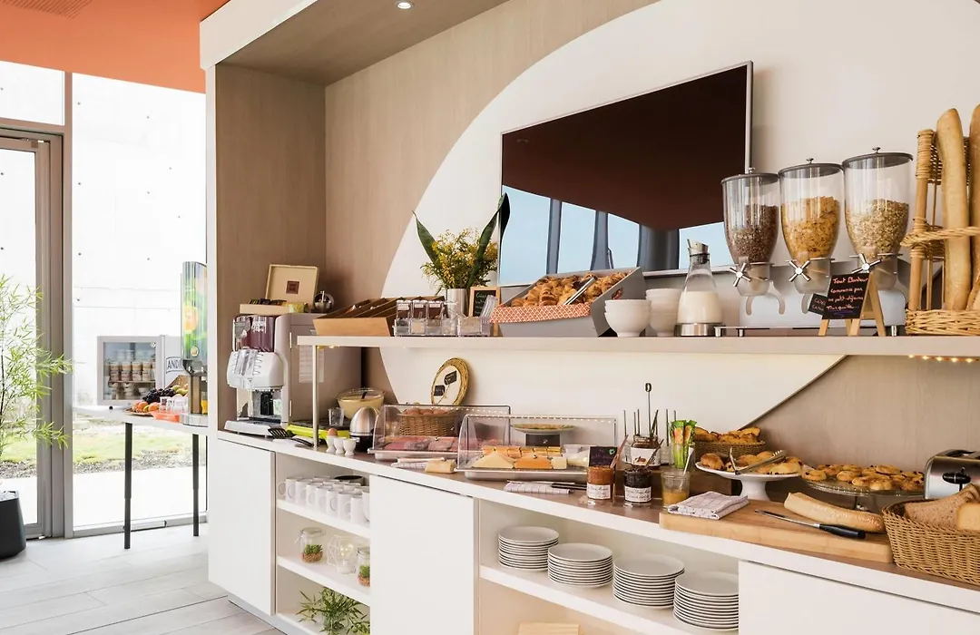 Aparthotel Adagio Access Paris Massy Gare-1
